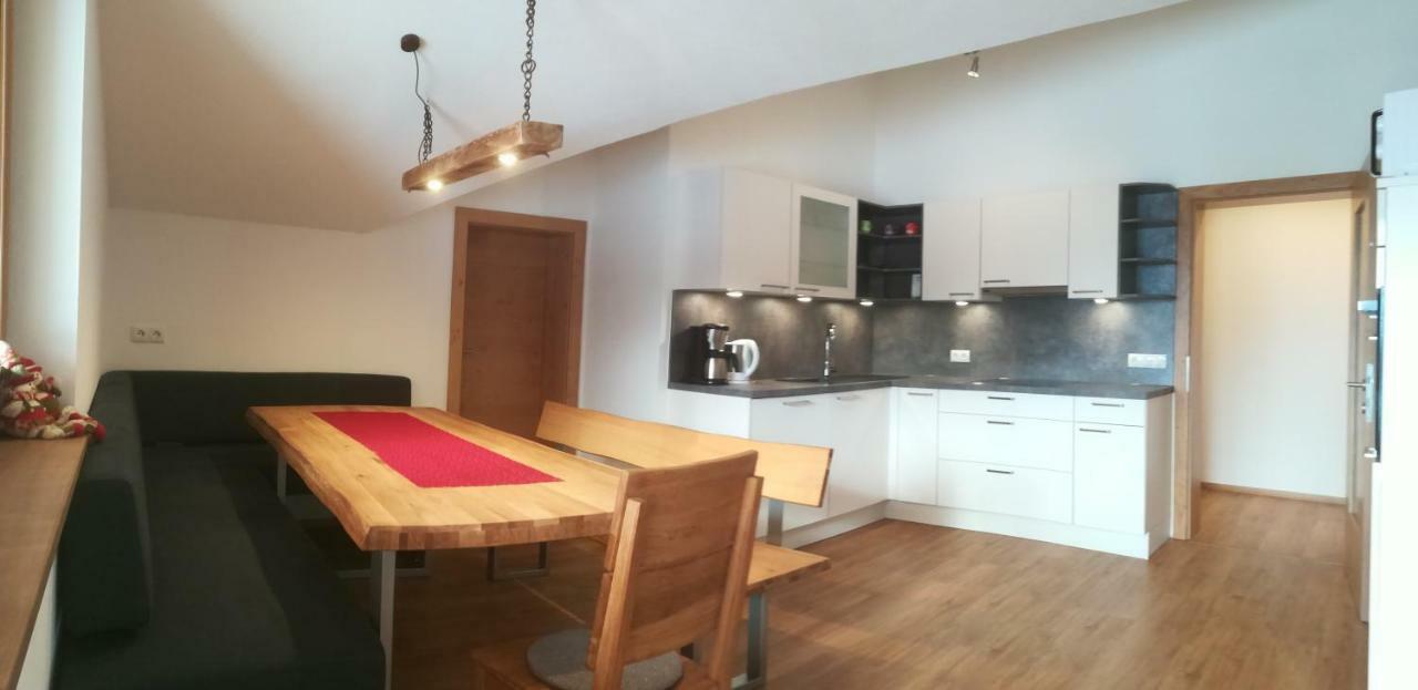 Ferienhaus Hoellwarth Stumm Esterno foto